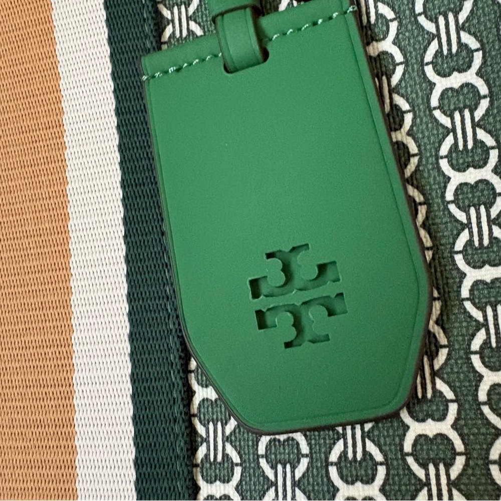 Tory Burch Gemini Link Large Tote (Green) - Picture 6 of 10